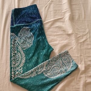 Inner Fire Teal and Blue Cropped Leggings